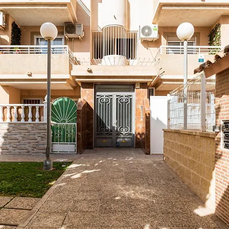 Apartamento Elizabeth Апартаменты Торевьиа